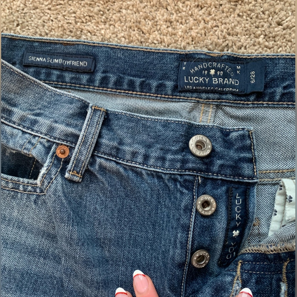 Women’s Lucky Brand Boyfriend Jeans: Size 6/28